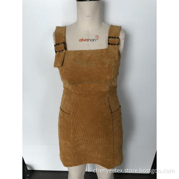Spring and Autumn short suspends skirt